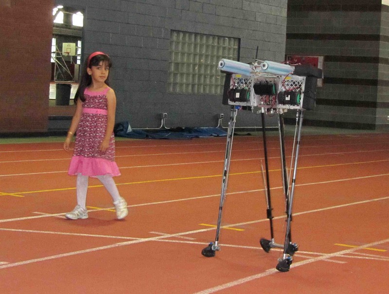 Cornell's Ranger Robot Walks 23 km