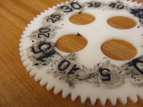 using-wax-to-give-high-contrast-on-engraved-plastics