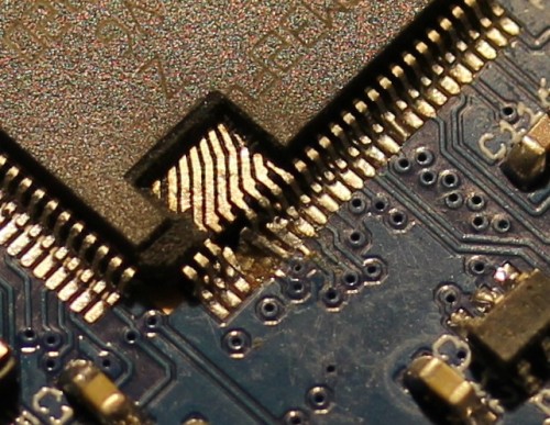 Repair Broken IC Pins using a CO2 Laser Cutter_2
